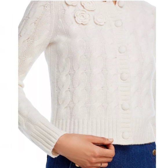 Luxurious 100% Cashmere Crewneck Cable Knit Cardigan By Aqua in Ivory - Picture 4 of 7